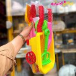 باغبان کوچک فرغون با آبپاش درج - Image 4